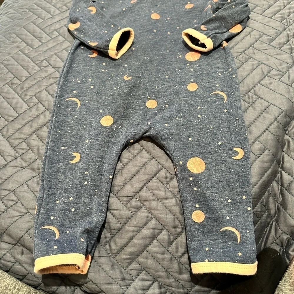 Bundle 7 for All Mankind and Jessica Simpson onesies